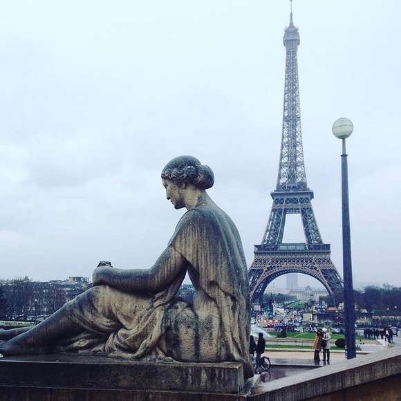 FRANCOPHILE & FASHIONISTA - Picture 2 of 13